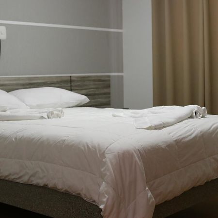 Sotelo 콜론 외부 사진